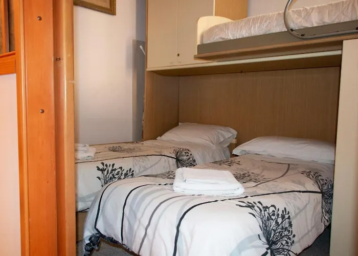 Vintage Flat Ligurian's Style